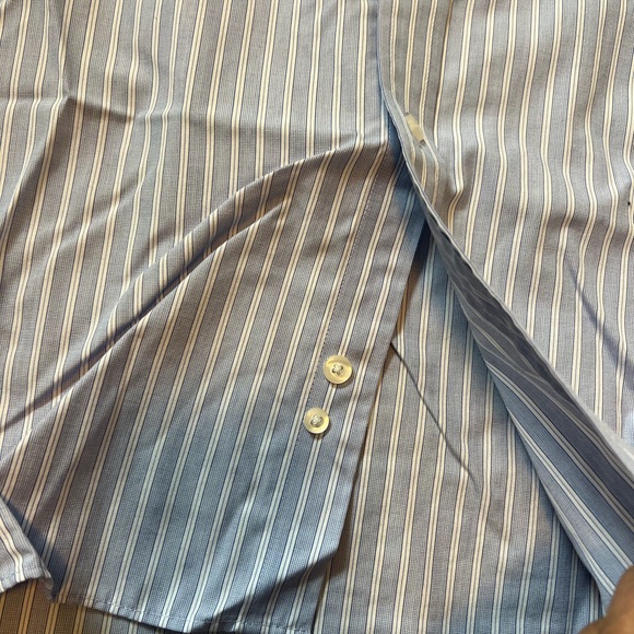 Forsyth of Canada Dress Shirt Button Up Men's Tailor fit Sleeve size 34/35- 18.5 - Picture 6 of 8